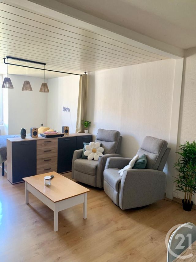 Appartement F1 &agrave; louer - 2 pi&egrave;ces - 35,23 m2 - Pontarlier - 25 - FRANCHE-COMTE