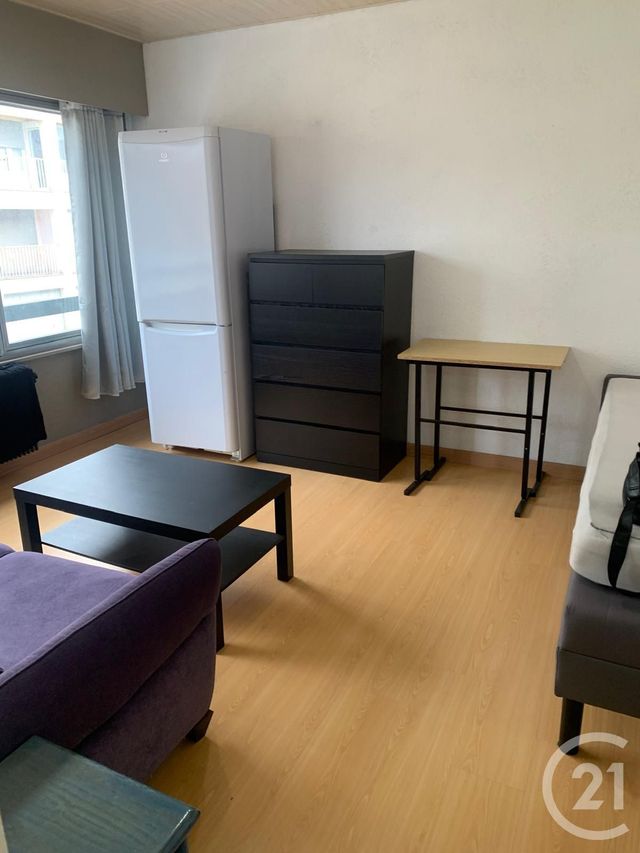 Appartement F2 &agrave; louer - 2 pi&egrave;ces - 41,94 m2 - Pontarlier - 25 - FRANCHE-COMTE