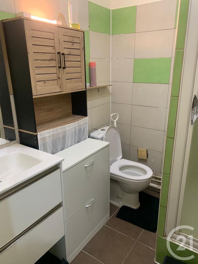 Appartement F2 &agrave; louer - 2 pi&egrave;ces - 41,94 m2 - Pontarlier - 25 - FRANCHE-COMTE