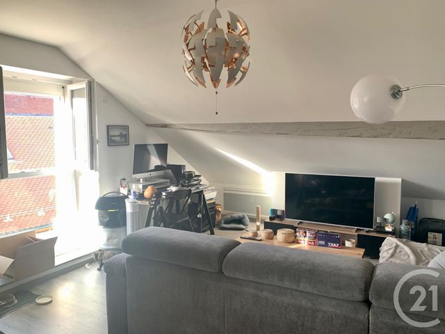 Appartement F2 &agrave; louer - 2 pi&egrave;ces - 57,16 m2 - Pontarlier - 25 - FRANCHE-COMTE
