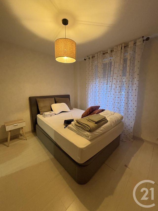 Appartement F4 &agrave; louer - 4 pi&egrave;ces - 98 m2 - Pontarlier - 25 - FRANCHE-COMTE