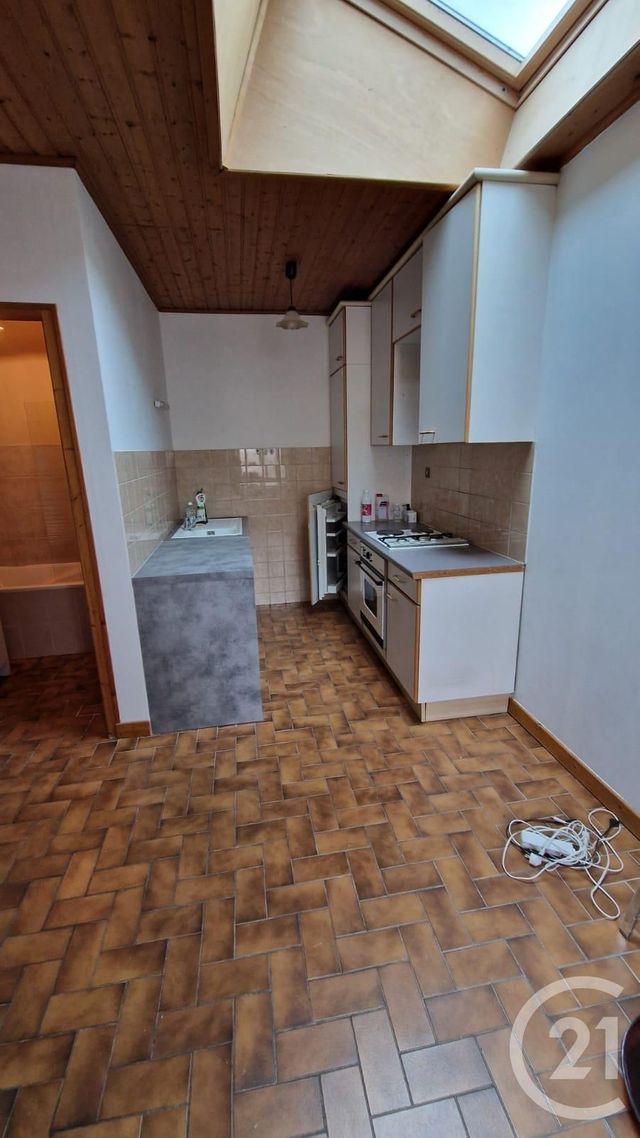 Appartement F2 &agrave; louer - 2 pi&egrave;ces - 54,29 m2 - Pontarlier - 25 - FRANCHE-COMTE
