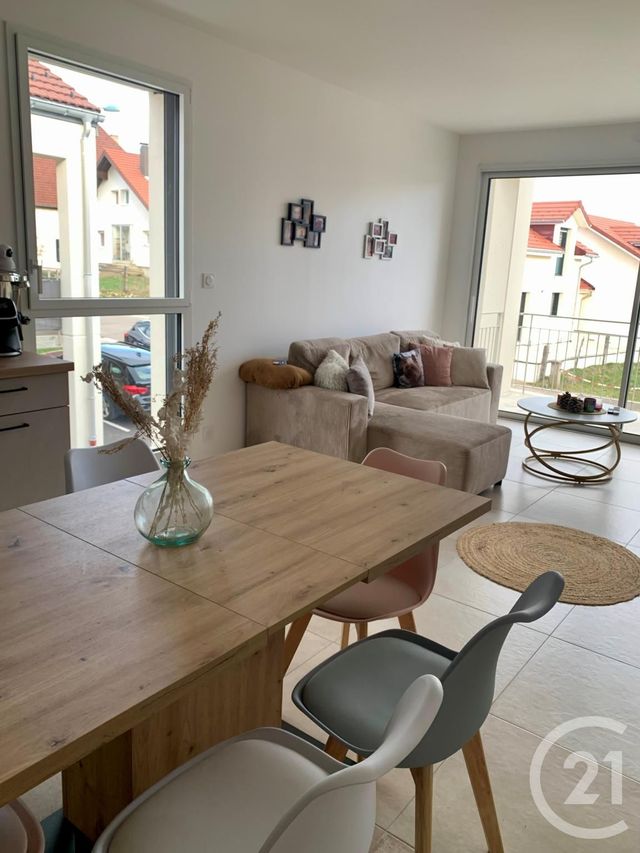Appartement F3 &agrave; louer - 3 pi&egrave;ces - 61,70 m2 - Dommartin - 25 - FRANCHE-COMTE
