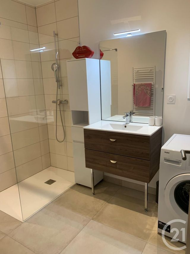 Appartement F3 &agrave; louer - 3 pi&egrave;ces - 61,70 m2 - Dommartin - 25 - FRANCHE-COMTE