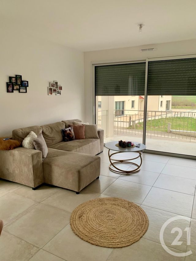 Appartement F3 &agrave; louer - 3 pi&egrave;ces - 61,70 m2 - Dommartin - 25 - FRANCHE-COMTE