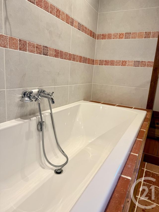 Maison &agrave; vendre - 8 pi&egrave;ces - 278,43 m2 - Reugney - 25 - FRANCHE-COMTE