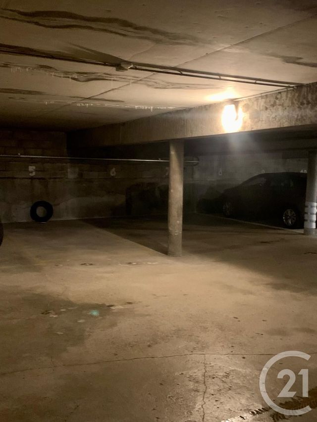 Parking &agrave; louer - 15 m2 - Pontarlier - 25 - FRANCHE-COMTE