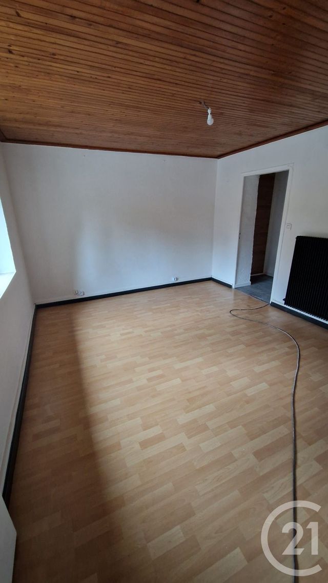 Appartement F3 bis &agrave; louer - 3 pi&egrave;ces - 73,47 m2 - La Longeville - 25 - FRANCHE-COMTE