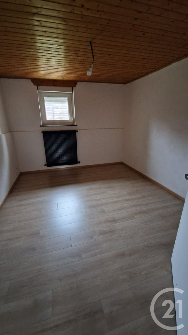 Appartement F3 bis &agrave; louer - 3 pi&egrave;ces - 73,47 m2 - La Longeville - 25 - FRANCHE-COMTE