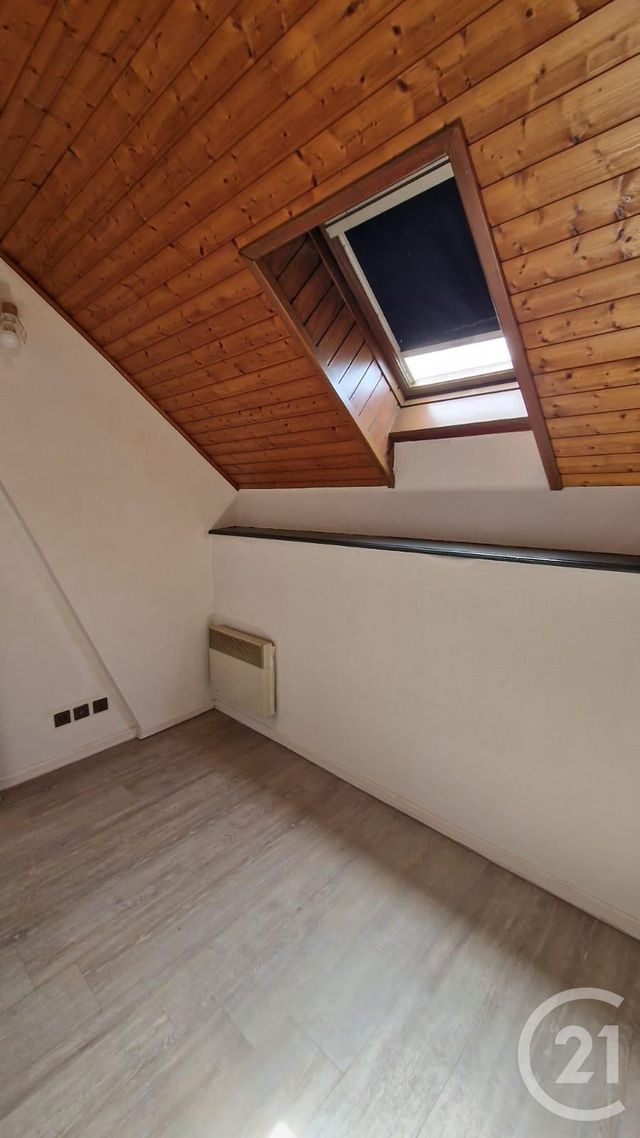 Appartement F1 &agrave; louer - 1 pi&egrave;ce - 31,57 m2 - Doubs - 25 - FRANCHE-COMTE