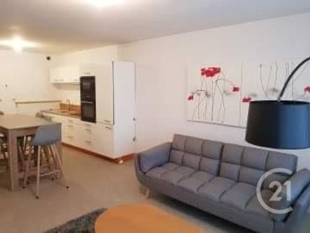 Appartement F3 &agrave; louer - 3 pi&egrave;ces - 66,64 m2 - Pontarlier - 25 - FRANCHE-COMTE