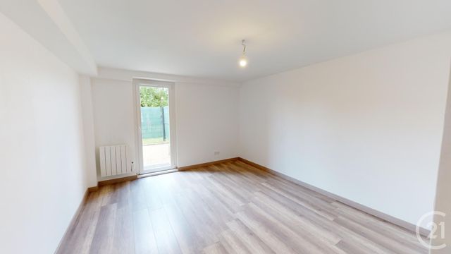 Appartement F2 &agrave; louer - 2 pi&egrave;ces - 39,88 m2 - Houtaud - 25 - FRANCHE-COMTE