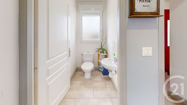 Appartement F5 &agrave; vendre - 5 pi&egrave;ces - 106 m2 - Doubs - 25 - FRANCHE-COMTE