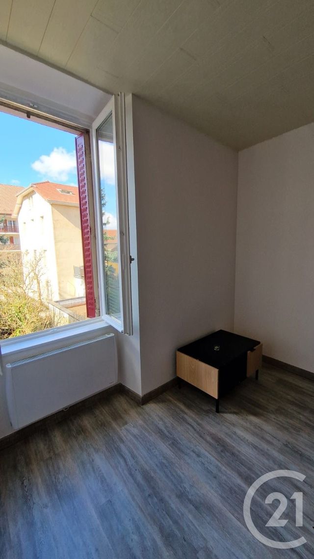 Appartement F1 bis &agrave; louer - 2 pi&egrave;ces - 32,18 m2 - Pontarlier - 25 - FRANCHE-COMTE