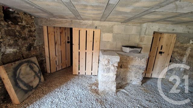 Appartement Duplex &agrave; louer - 3 pi&egrave;ces - 61,93 m2 - La Cluse Et Mijoux - 25 - FRANCHE-COMTE