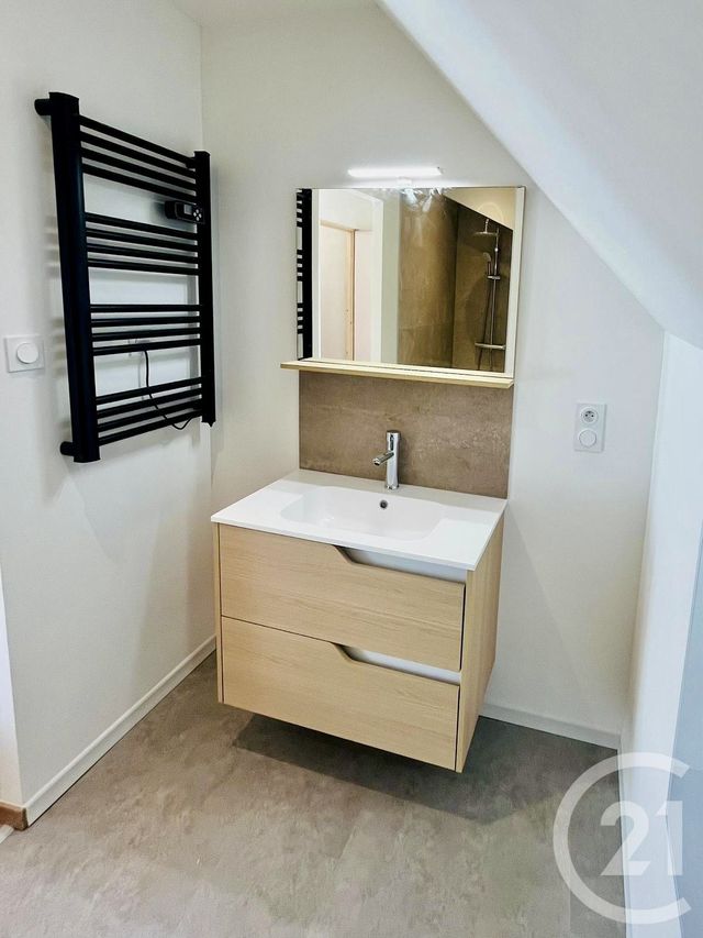 Appartement F1 bis &agrave; vendre - 2 pi&egrave;ces - 25,15 m2 - Pontarlier - 25 - FRANCHE-COMTE