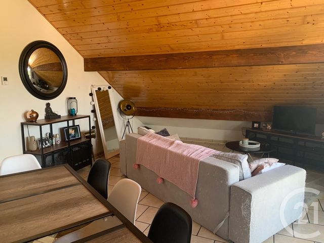 Appartement F2 &agrave; louer - 2 pi&egrave;ces - 45 m2 - La Riviere Drugeon - 25 - FRANCHE-COMTE