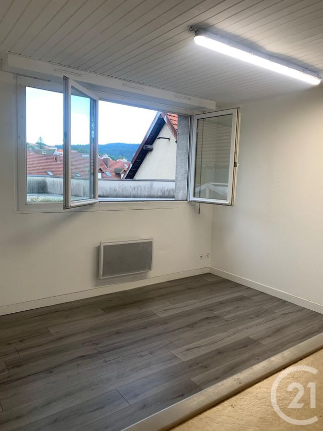 Appartement Studio &agrave; louer - 1 pi&egrave;ce - 27 m2 - Pontarlier - 25 - FRANCHE-COMTE