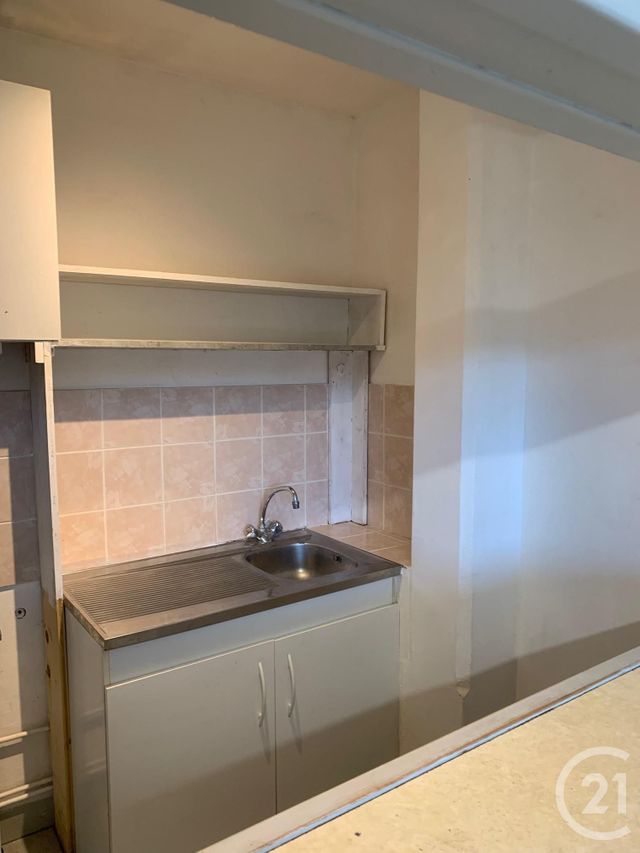 Appartement Studio &agrave; louer - 1 pi&egrave;ce - 27 m2 - Pontarlier - 25 - FRANCHE-COMTE