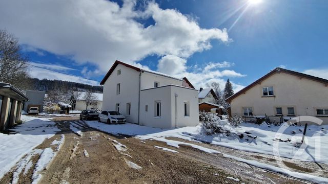 Appartement Duplex &agrave; louer - 4 pi&egrave;ces - 90 m2 - Pontarlier - 25 - FRANCHE-COMTE