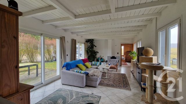 Appartement F5 &agrave; louer - 5 pi&egrave;ces - 149,42 m2 - Oye Et Pallet - 25 - FRANCHE-COMTE