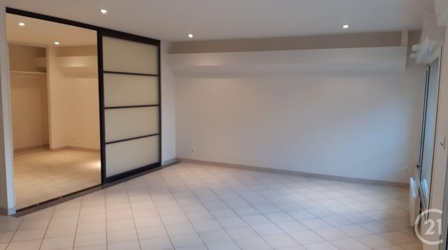 Appartement F2 &agrave; louer - 2 pi&egrave;ces - 65 m2 - Pontarlier - 25 - FRANCHE-COMTE