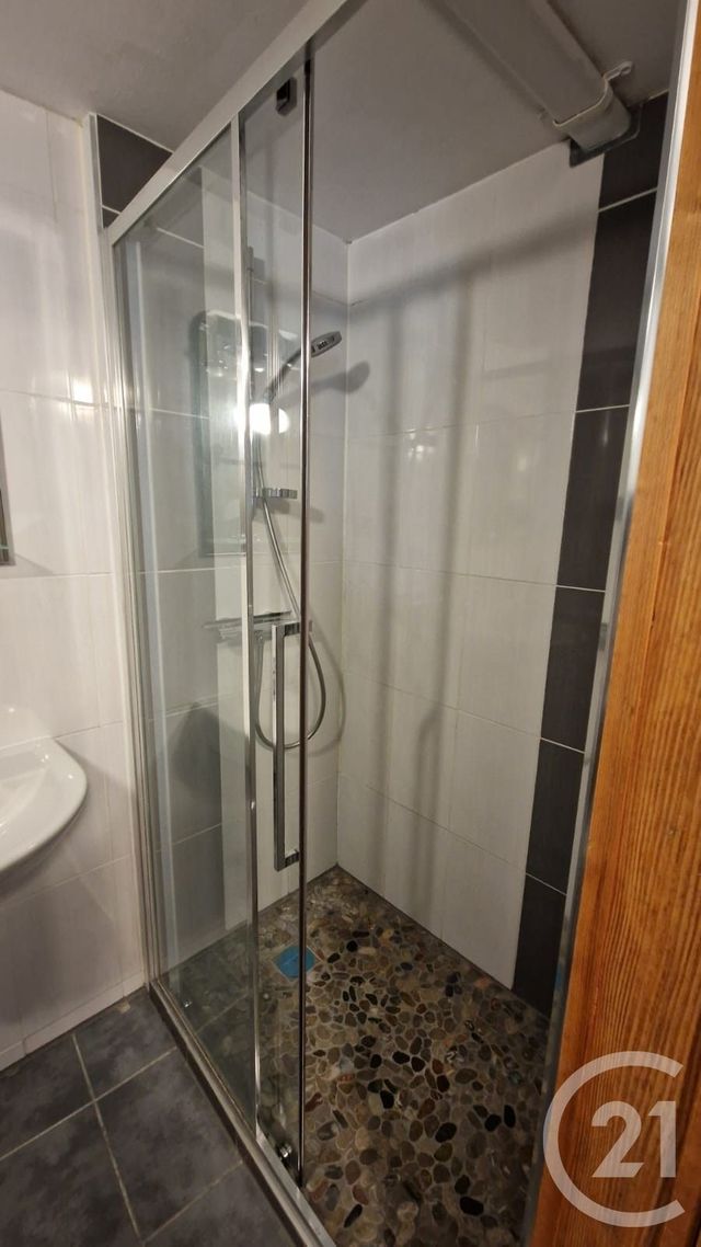 Appartement F1 bis &agrave; louer - 2 pi&egrave;ces - 61,14 m2 - Pontarlier - 25 - FRANCHE-COMTE
