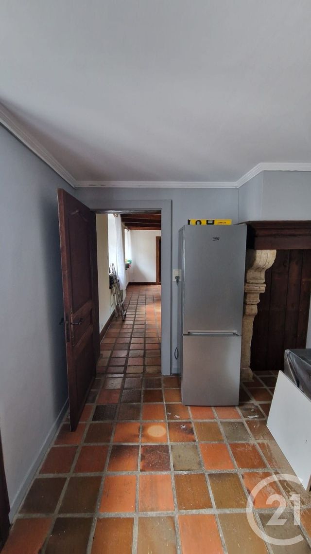 Appartement F1 bis &agrave; louer - 2 pi&egrave;ces - 61,14 m2 - Pontarlier - 25 - FRANCHE-COMTE
