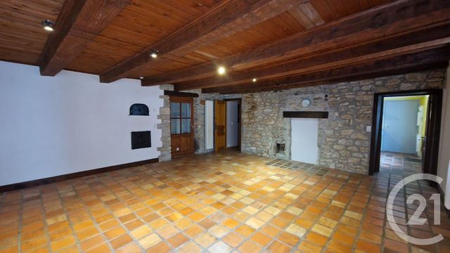 Appartement F1 bis &agrave; louer - 2 pi&egrave;ces - 61,14 m2 - Pontarlier - 25 - FRANCHE-COMTE