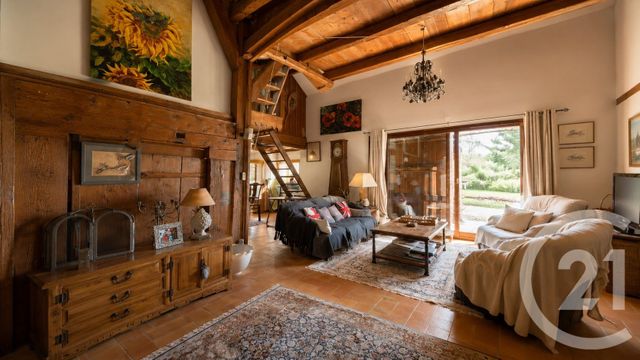 Maison &agrave; vendre - 10 pi&egrave;ces - 300 m2 - Montperreux - 25 - FRANCHE-COMTE