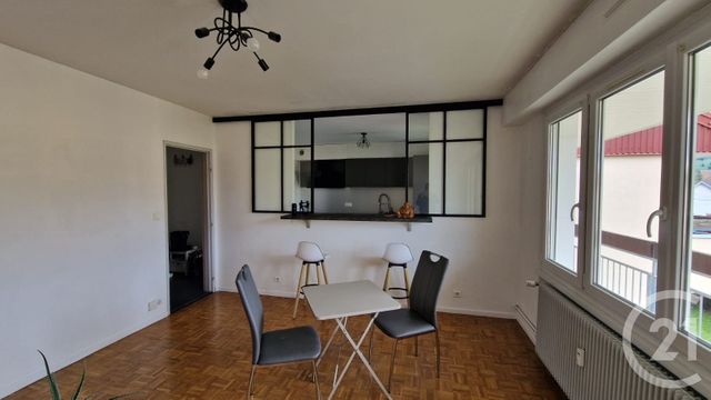 Appartement F3 &agrave; louer - 3 pi&egrave;ces - 65,24 m2 - Pontarlier - 25 - FRANCHE-COMTE