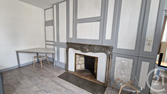 Appartement F2 &agrave; louer - 2 pi&egrave;ces - 55 m2 - Pontarlier - 25 - FRANCHE-COMTE