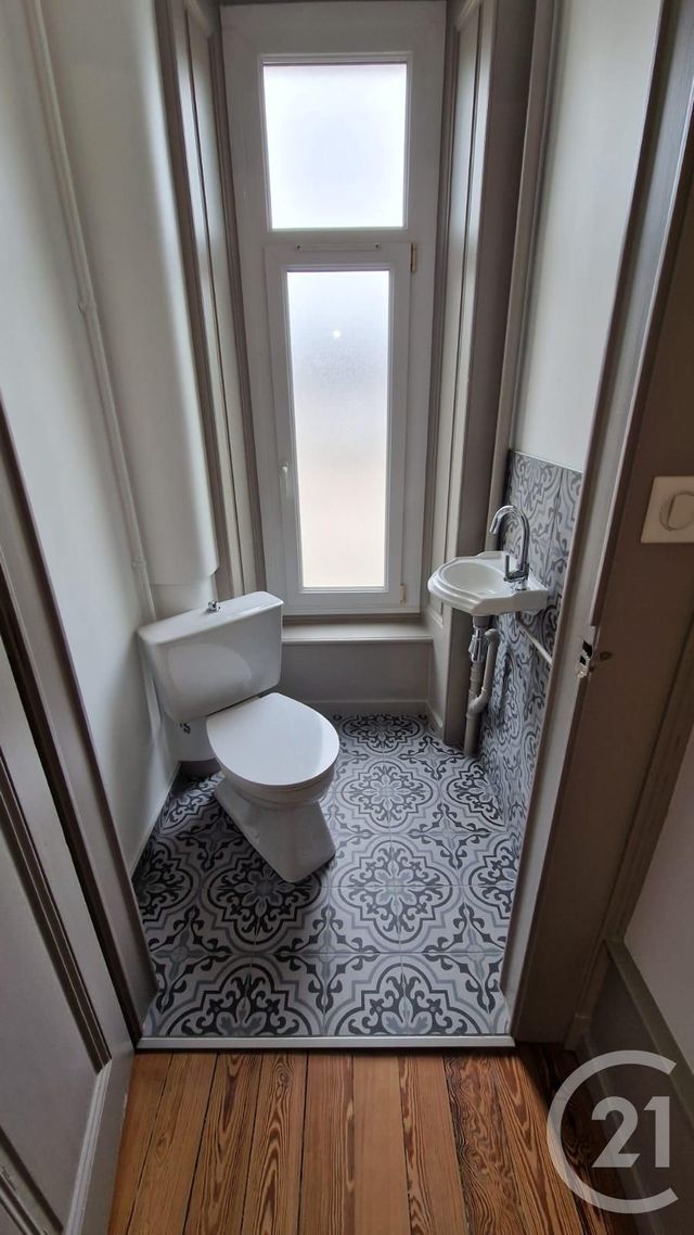 Appartement F3 &agrave; louer - 3 pi&egrave;ces - 60 m2 - Pontarlier - 25 - FRANCHE-COMTE
