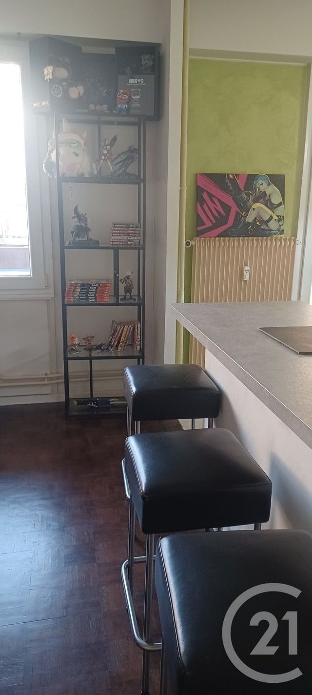 Appartement F2 &agrave; louer - 2 pi&egrave;ces - 50,30 m2 - Pontarlier - 25 - FRANCHE-COMTE