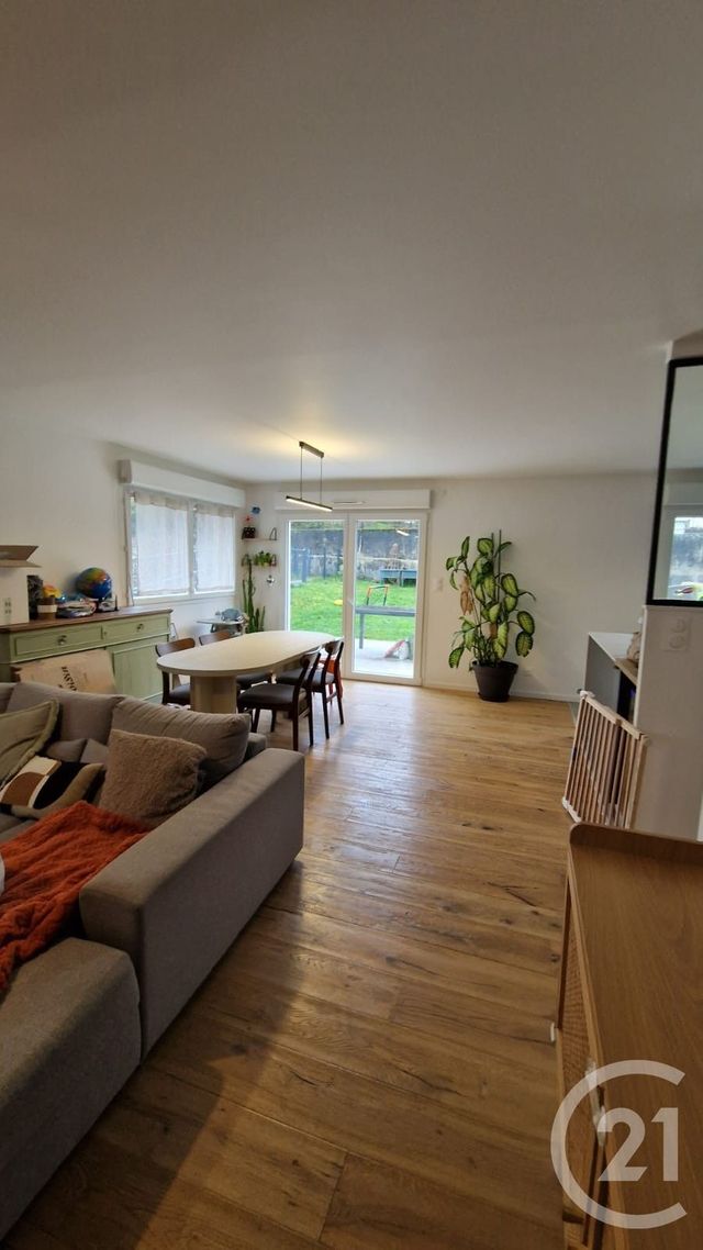 Appartement F4 &agrave; louer - 4 pi&egrave;ces - 88,63 m2 - Pontarlier - 25 - FRANCHE-COMTE