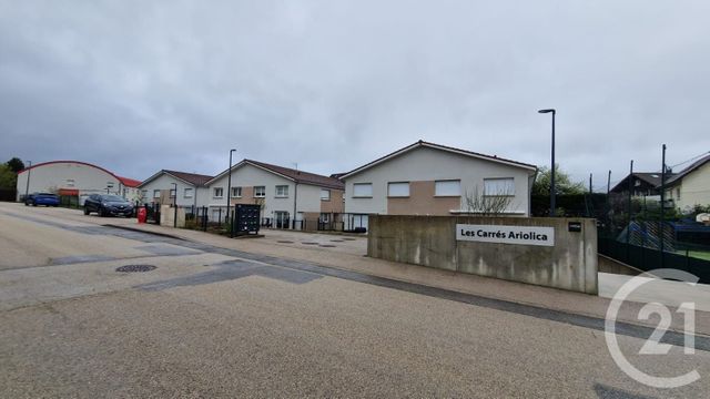 Appartement F4 &agrave; louer - 4 pi&egrave;ces - 88,63 m2 - Pontarlier - 25 - FRANCHE-COMTE