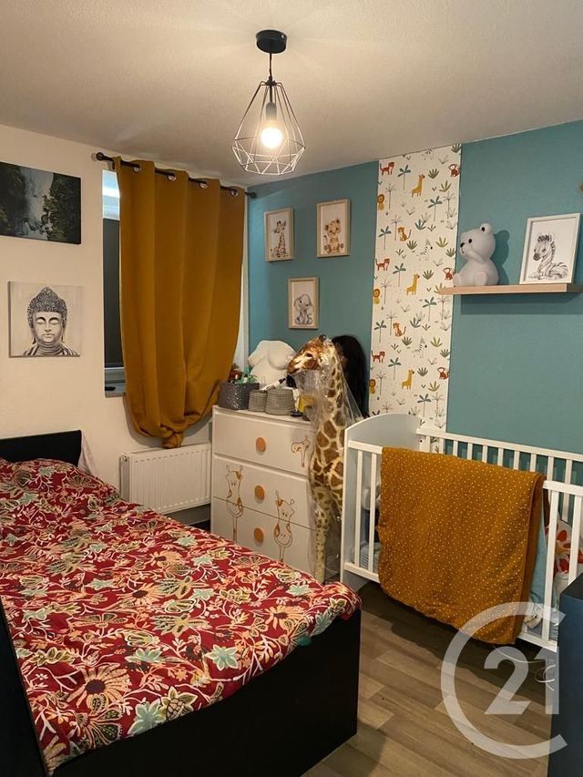 Appartement &agrave; louer - 4 pi&egrave;ces - 71 m2 - Ville Du Pont - 25 - FRANCHE-COMTE