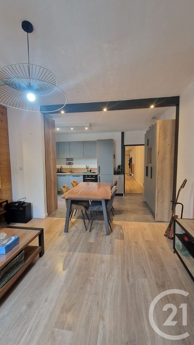 Appartement F3 &agrave; louer - 3 pi&egrave;ces - 66,53 m2 - Pontarlier - 25 - FRANCHE-COMTE