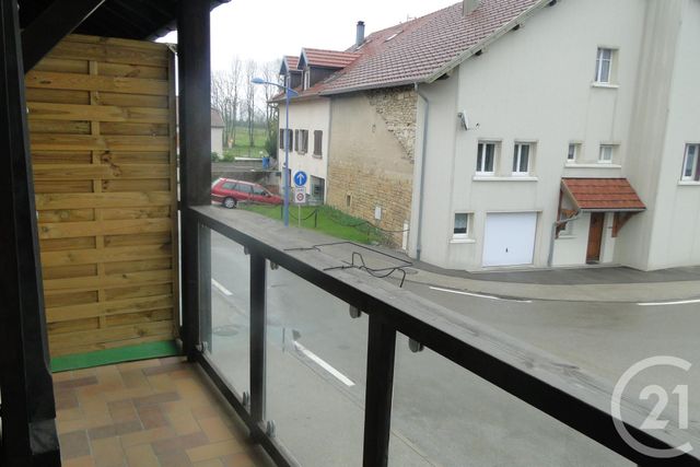 Appartement F3 &agrave; louer - 3 pi&egrave;ces - 69,45 m2 - Dommartin - 25 - FRANCHE-COMTE