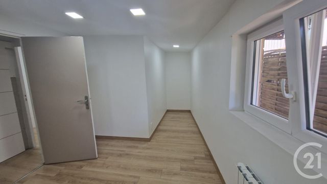Appartement F3 bis &agrave; louer - 4 pi&egrave;ces - 123 m2 - Sombacour - 25 - FRANCHE-COMTE
