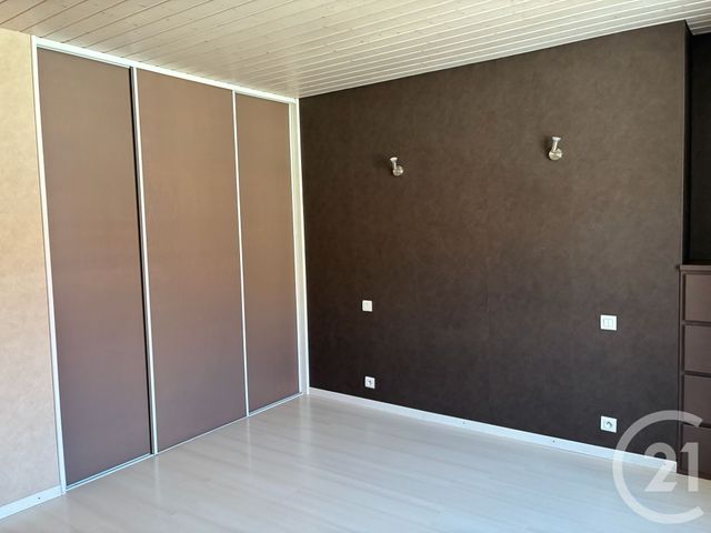 Appartement F3 &agrave; louer - 3 pi&egrave;ces - 83,26 m2 - Pontarlier - 25 - FRANCHE-COMTE