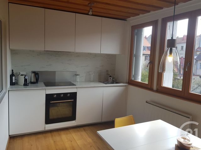 Appartement F1 &agrave; louer - 1 pi&egrave;ce - 35 m2 - Pontarlier - 25 - FRANCHE-COMTE