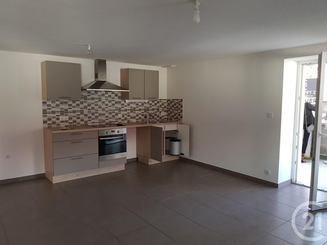 Appartement F4 &agrave; louer - 4 pi&egrave;ces - 70,33 m2 - Ville Du Pont - 25 - FRANCHE-COMTE