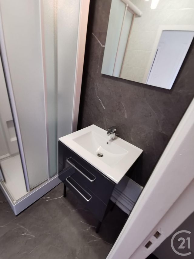 Appartement F1 &agrave; louer - 2 pi&egrave;ces - 37 m2 - Pontarlier - 25 - FRANCHE-COMTE