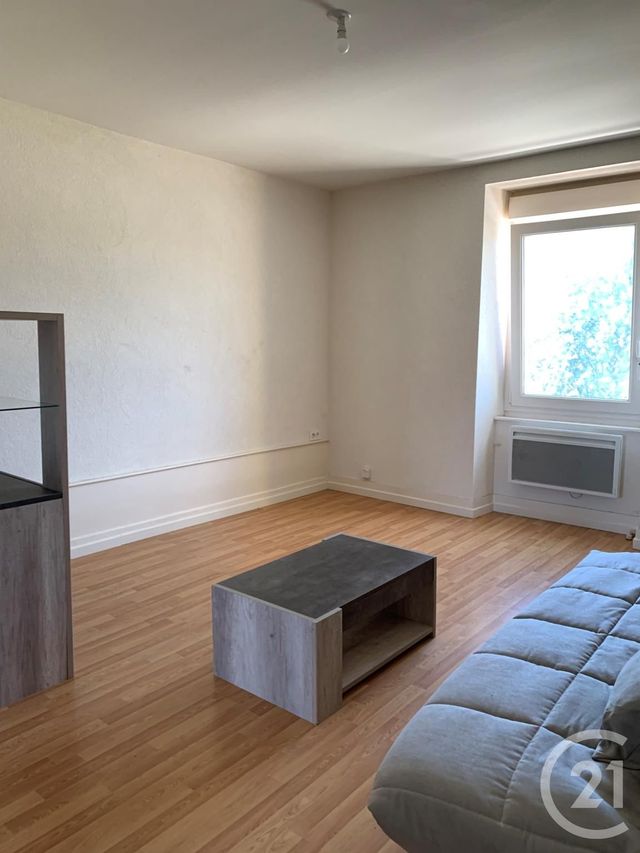 Appartement F1 &agrave; louer - 2 pi&egrave;ces - 37 m2 - Pontarlier - 25 - FRANCHE-COMTE
