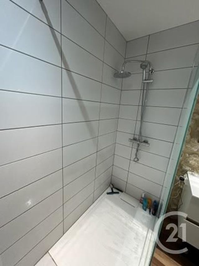 Appartement F2 &agrave; louer - 2 pi&egrave;ces - 30,73 m2 - Pontarlier - 25 - FRANCHE-COMTE