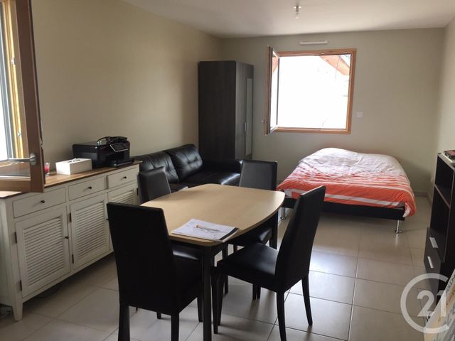 Appartement Studio &agrave; louer - 1 pi&egrave;ce - 30 m2 - Pontarlier - 25 - FRANCHE-COMTE