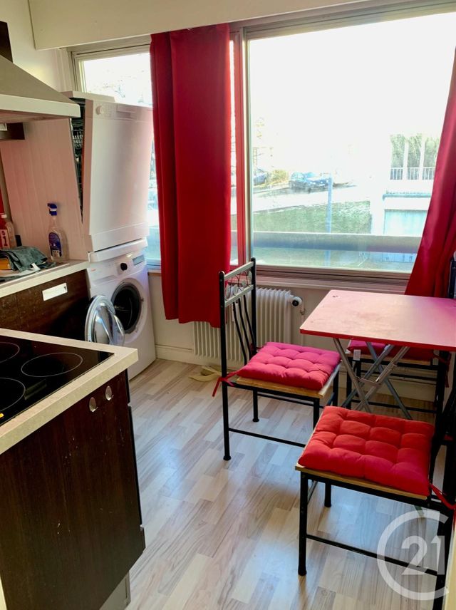 Appartement F2 &agrave; louer - 2 pi&egrave;ces - 41,94 m2 - Pontarlier - 25 - FRANCHE-COMTE