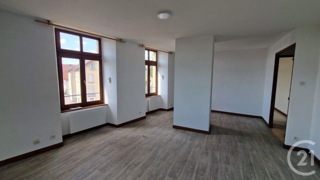 Appartement F4 &agrave; louer - 5 pi&egrave;ces - 85 m2 - Pontarlier - 25 - FRANCHE-COMTE