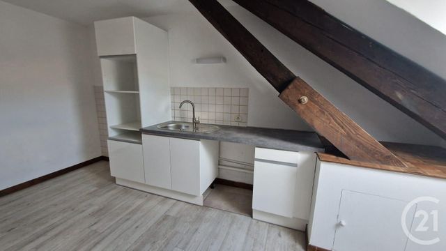 Appartement F4 &agrave; louer - 5 pi&egrave;ces - 85 m2 - Pontarlier - 25 - FRANCHE-COMTE